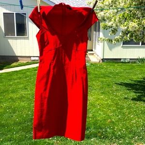 Pin up wiggle dress red with black polka dots